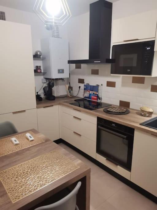 Superbe Appartement Neuf Et Moderne. Pau Eksteriør billede